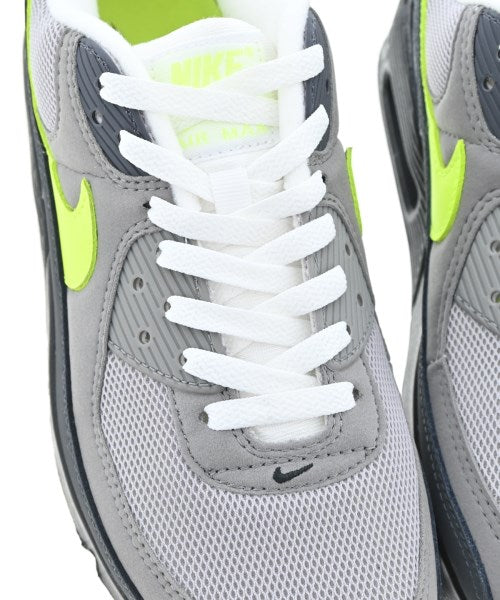 NIKE รองเท้าผ้าใบ