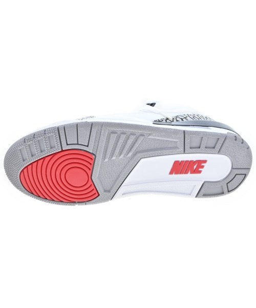 NIKE รองเท้าผ้าใบ