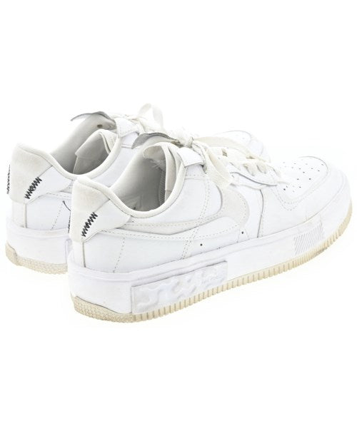 NIKE รองเท้าผ้าใบ