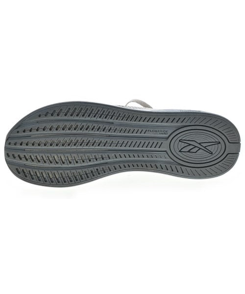Reebok รองเท้าผ้าใบ