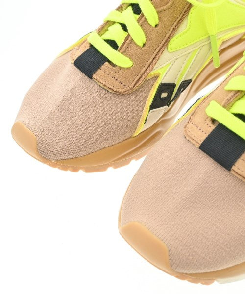 Reebok รองเท้าผ้าใบ