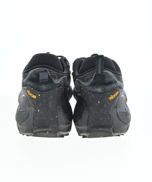 Reebok รองเท้าผ้าใบ