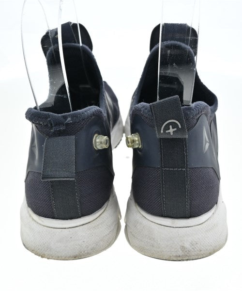 Reebok รองเท้าผ้าใบ