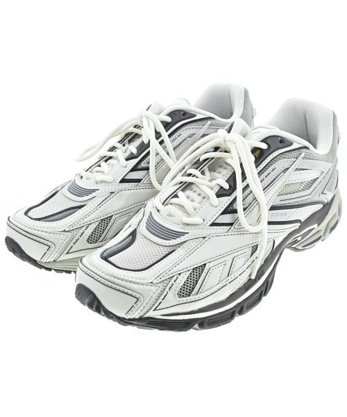 Reebok รองเท้าผ้าใบ