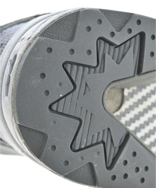 Reebok รองเท้าผ้าใบ