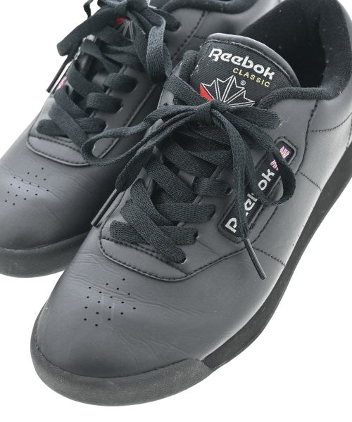Reebok รองเท้าผ้าใบ