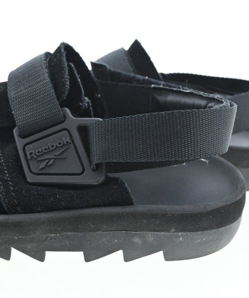 Reebok รองเท้าแตะ