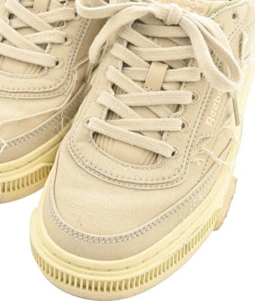 Reebok รองเท้าผ้าใบ