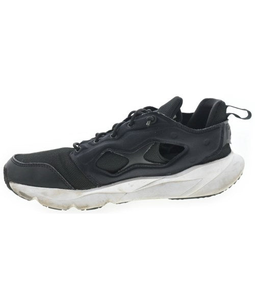 Reebok รองเท้าผ้าใบ