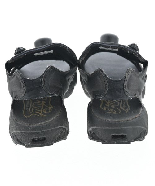 Reebok รองเท้าผ้าใบ