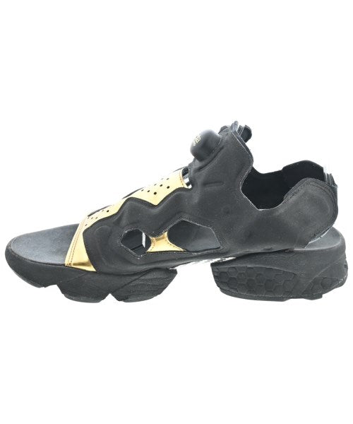 Reebok รองเท้าแตะ