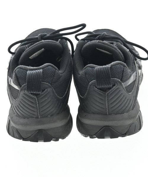 Reebok รองเท้าผ้าใบ
