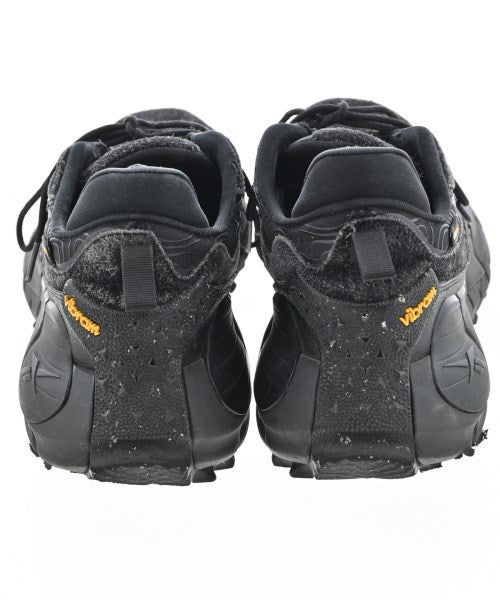 Reebok รองเท้าผ้าใบ