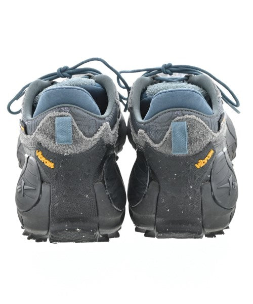 Reebok รองเท้าผ้าใบ