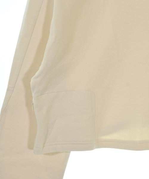 Reebok เสื้อยืด/เสื้อท็อปส์