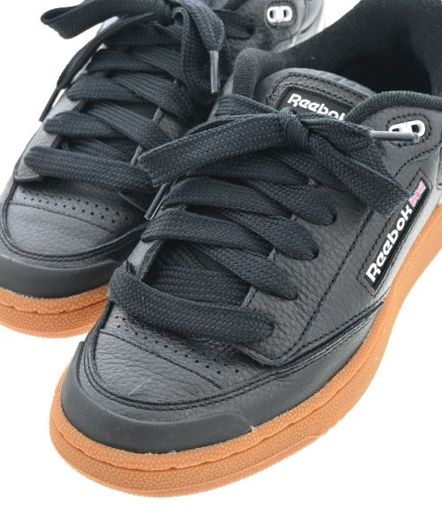 Reebok รองเท้าผ้าใบ