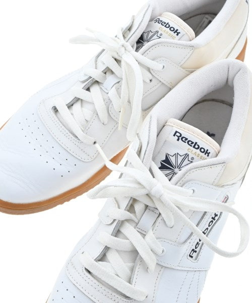 Reebok รองเท้าผ้าใบ