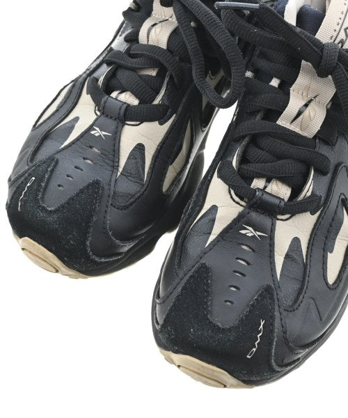 Reebok รองเท้าผ้าใบ