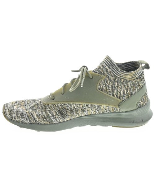 Reebok รองเท้าผ้าใบ