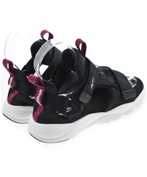 Reebok รองเท้าแตะ