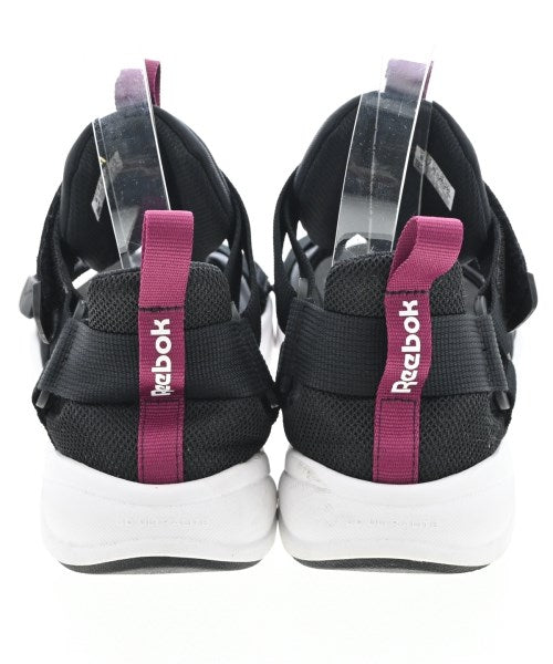 Reebok รองเท้าแตะ