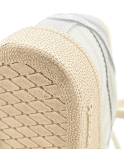 Reebok รองเท้าผ้าใบ