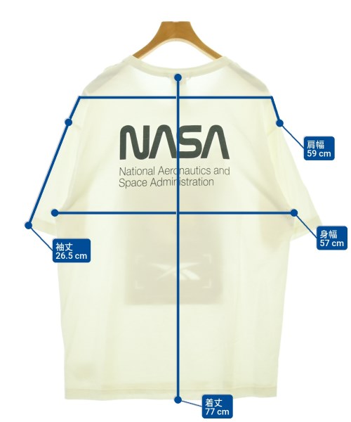 Reebok เสื้อยืด/เสื้อท็อปส์