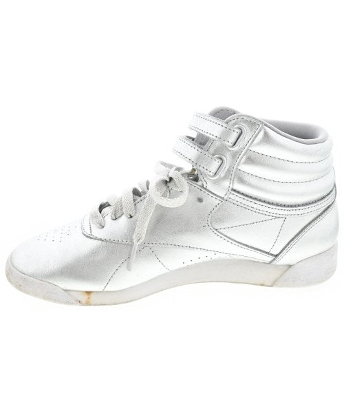 Reebok รองเท้าผ้าใบ