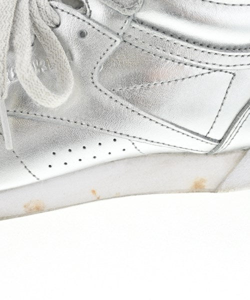 Reebok รองเท้าผ้าใบ