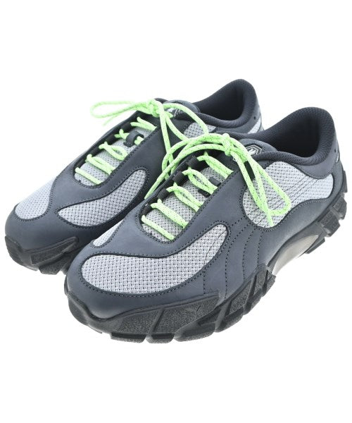 PUMA รองเท้าผ้าใบ