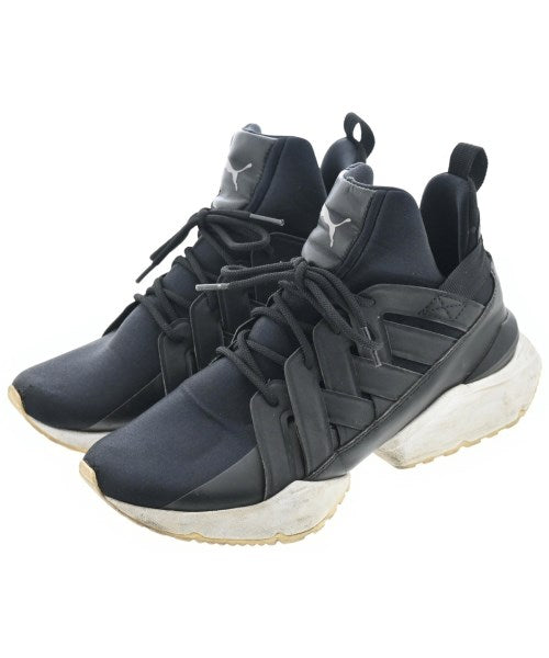 PUMA รองเท้าผ้าใบ