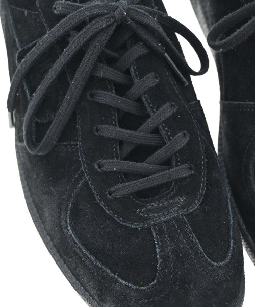 PUMA รองเท้าผ้าใบ