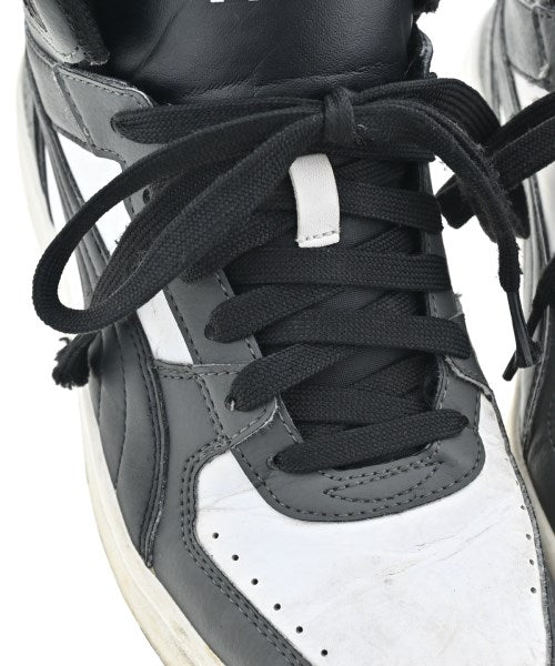 PUMA รองเท้าผ้าใบ
