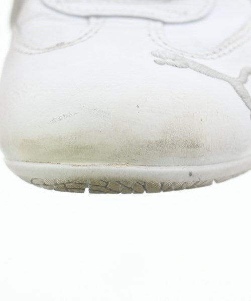 PUMA รองเท้าผ้าใบ