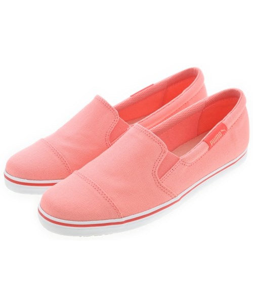 PUMA รองเท้าผ้าใบ