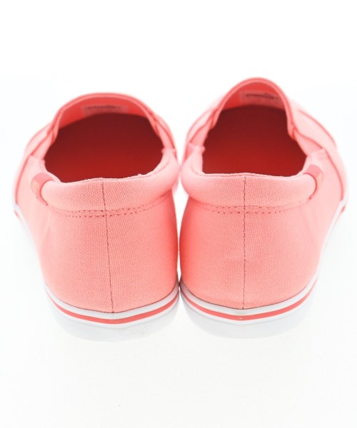 PUMA รองเท้าผ้าใบ