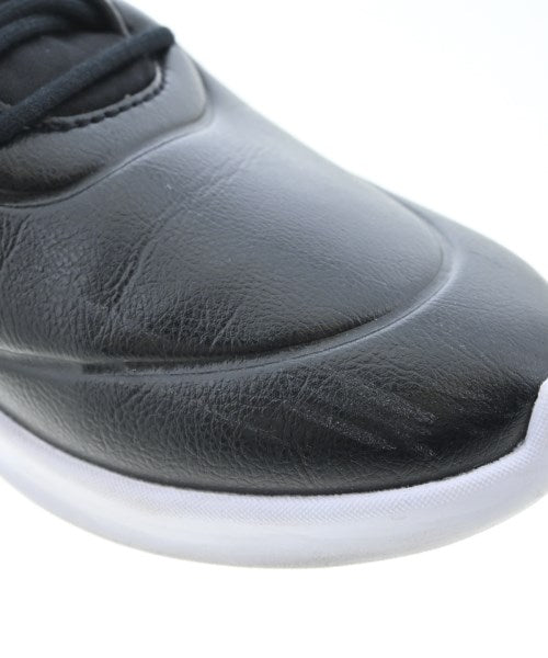 PUMA รองเท้าผ้าใบ