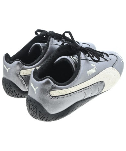 PUMA รองเท้าผ้าใบ