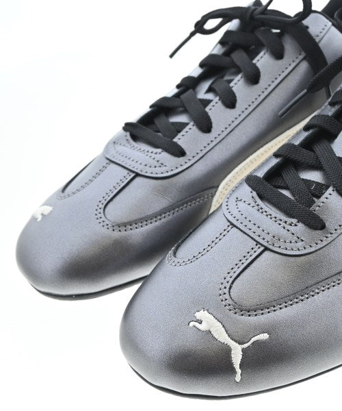 PUMA รองเท้าผ้าใบ