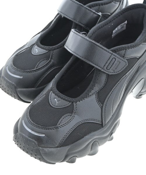 PUMA รองเท้าผ้าใบ