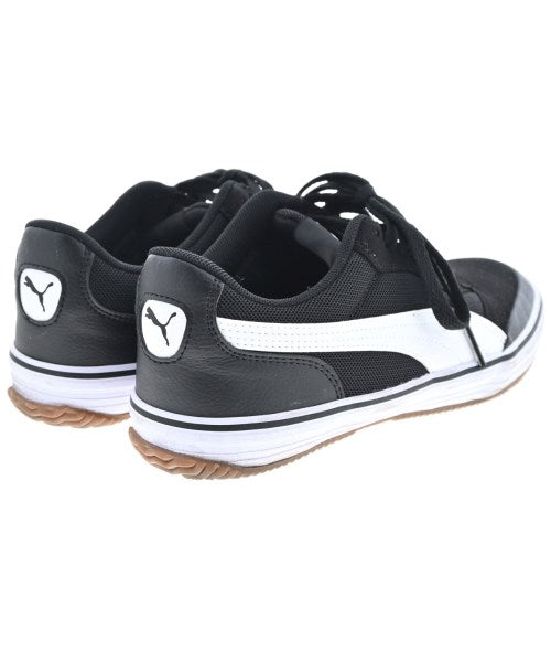 PUMA รองเท้าผ้าใบ