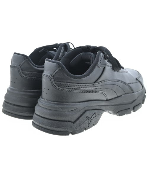 PUMA รองเท้าผ้าใบ