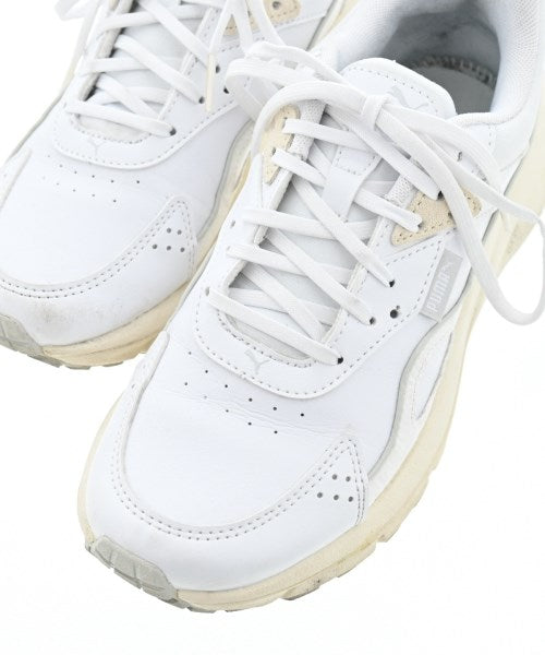 PUMA รองเท้าผ้าใบ