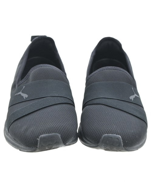 PUMA รองเท้าผ้าใบ