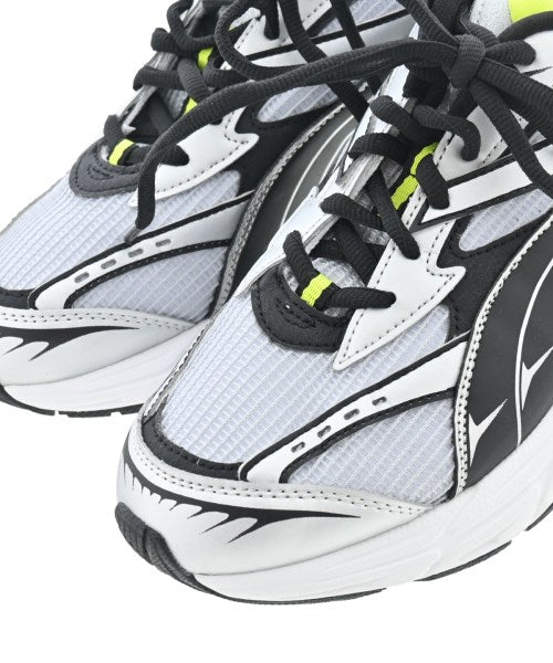 PUMA รองเท้าผ้าใบ