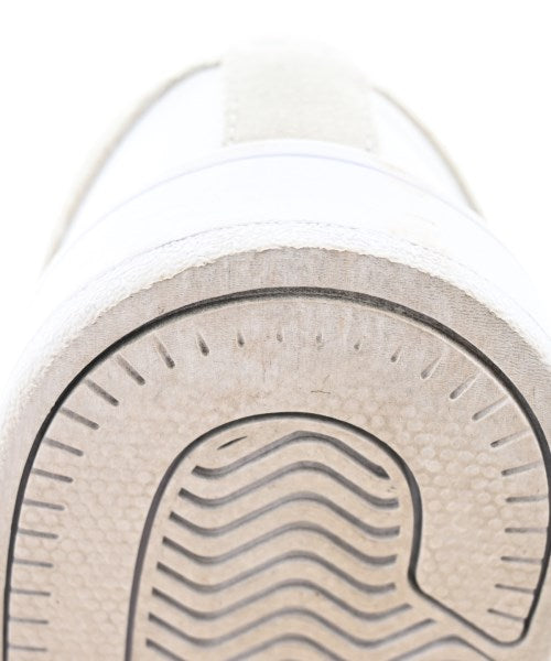 PUMA รองเท้าผ้าใบ