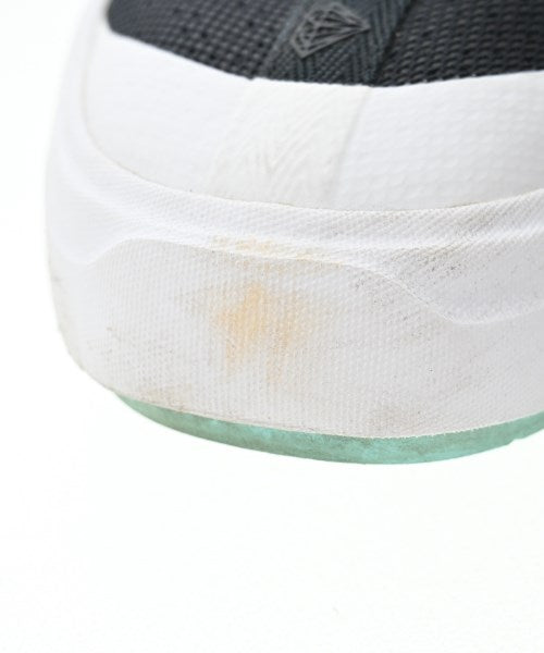 PUMA รองเท้าผ้าใบ