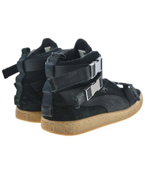 PUMA รองเท้าผ้าใบ