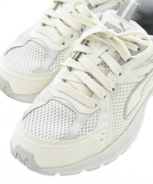 PUMA รองเท้าผ้าใบ