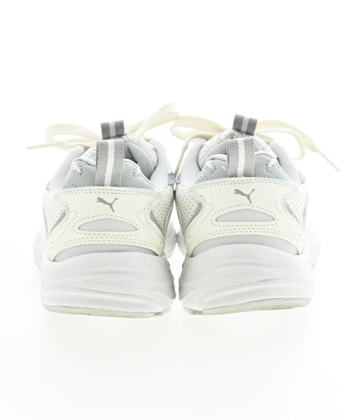 PUMA รองเท้าผ้าใบ